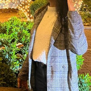 Debut Women's Light Grey Oversized Turtleneck Sweater